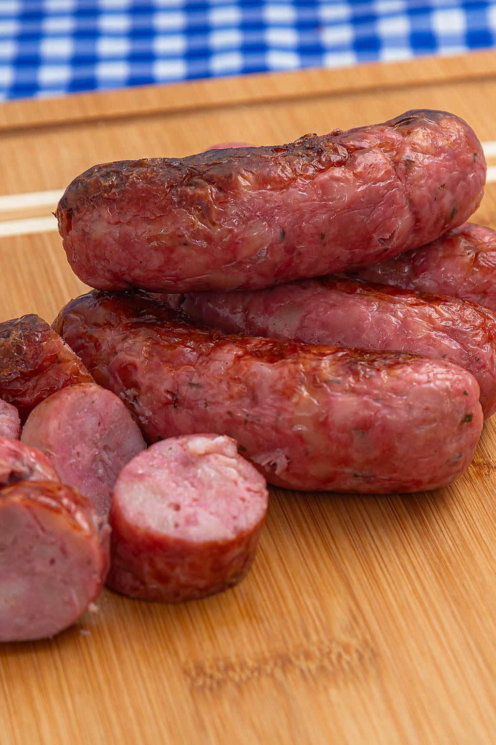 Linguiça de Pernil na mesa, pronto para servir