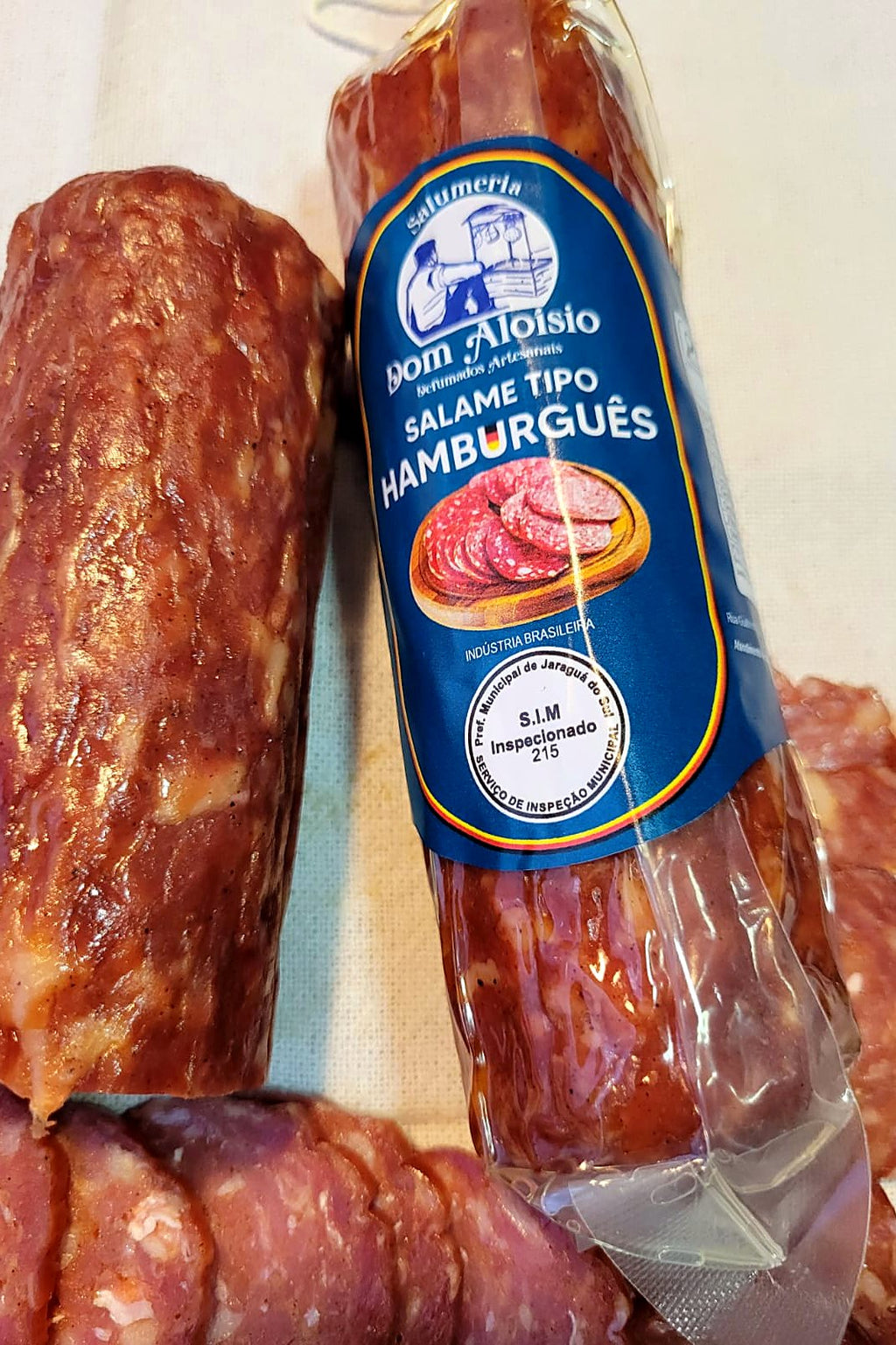 Detalhe do Salame Tipo Hamburguês: em média 250 g