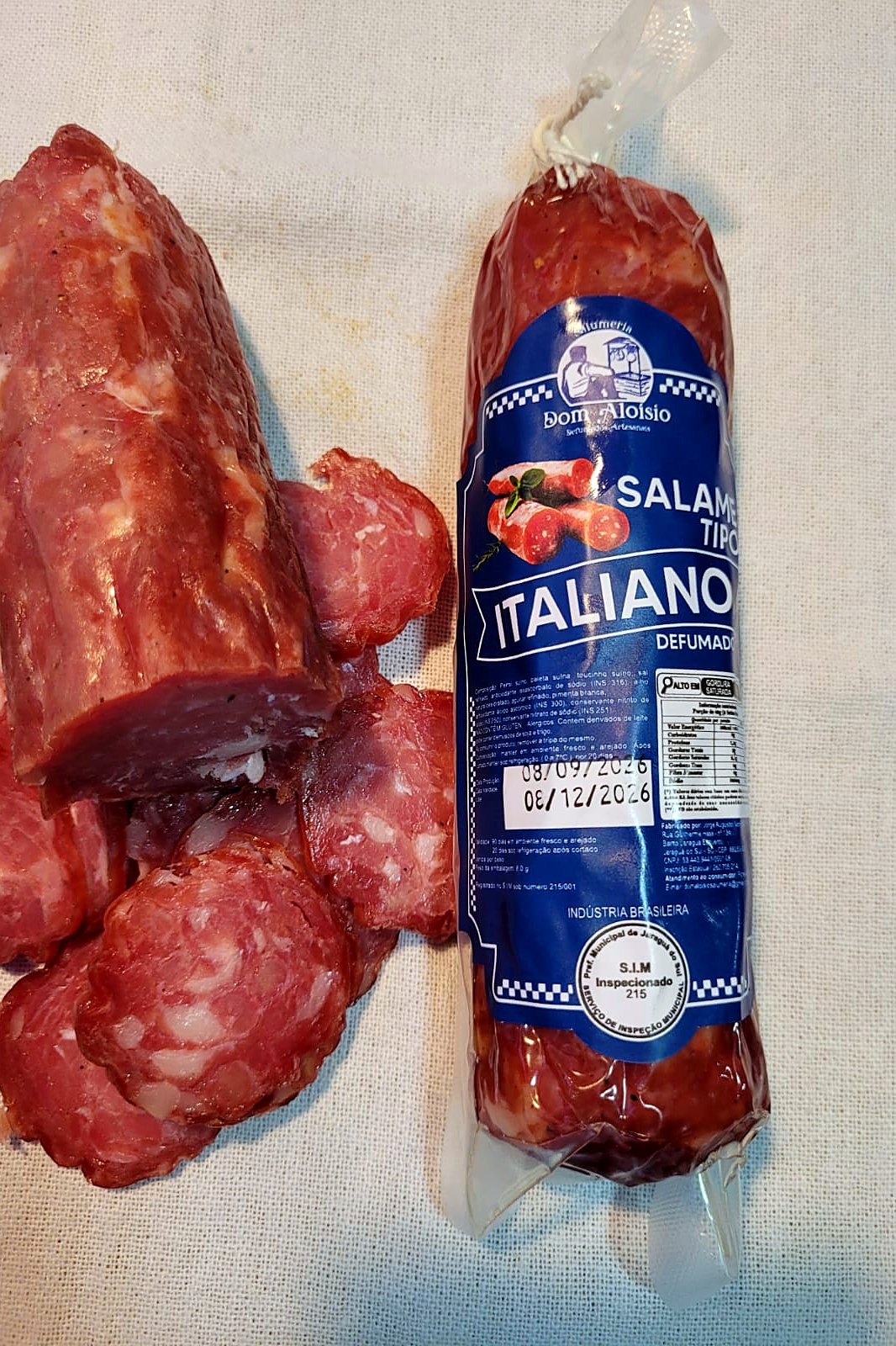 Salame Tipo Italiano da Salumeria Dom Aloísio, embalado a vácuo